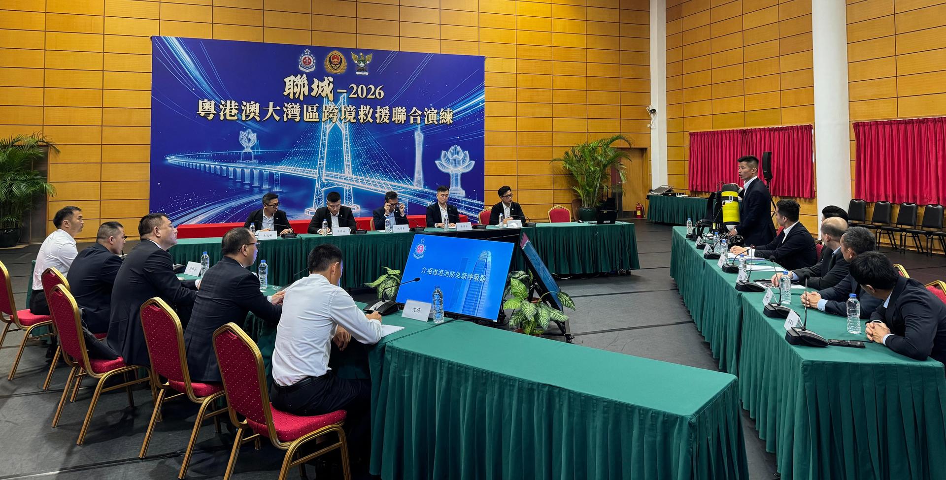 Photo 4_座谈会_HD